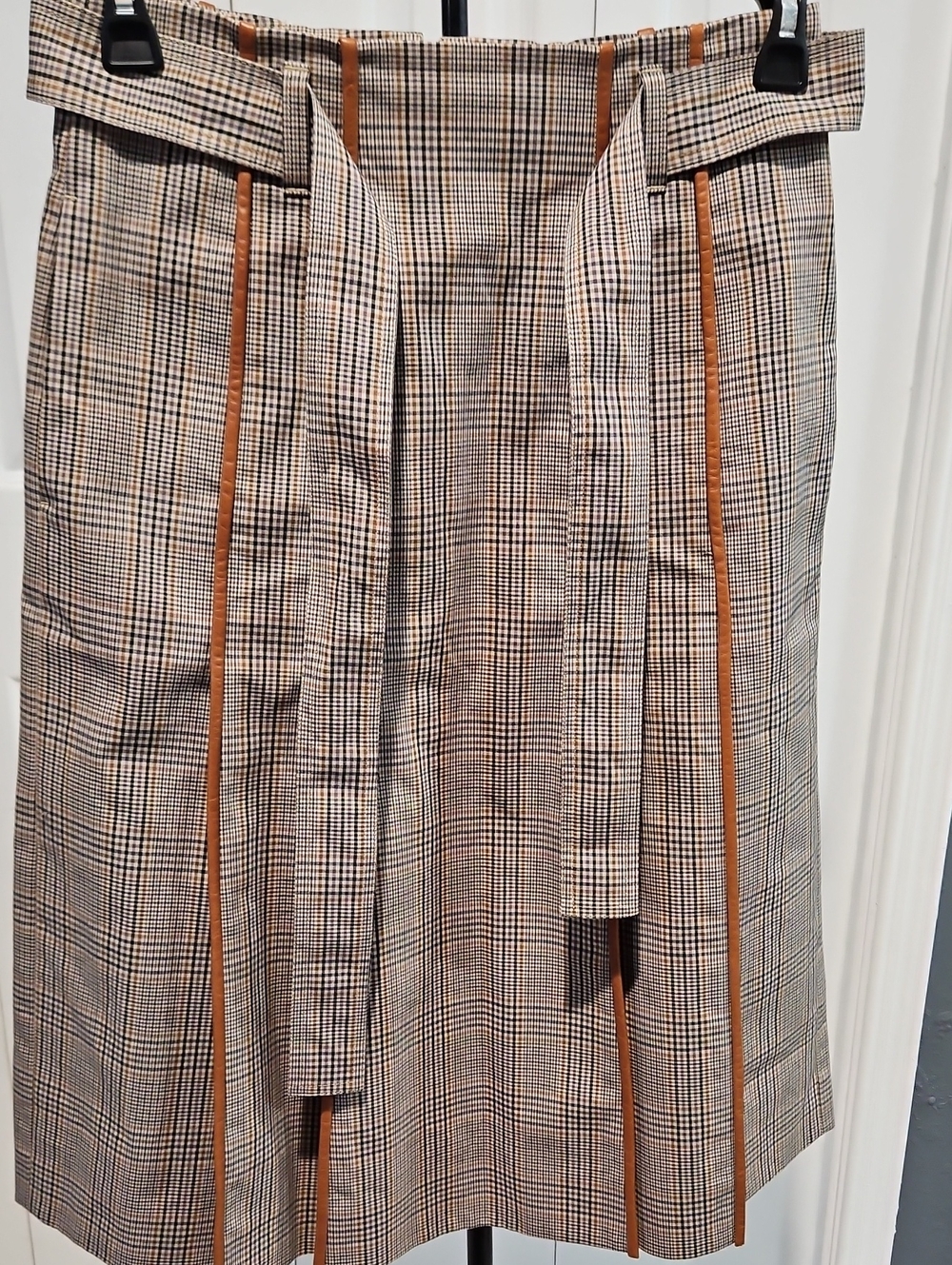 Sz 4- Tory Burch Pleated Plaid Skirt with Tan Real Leather Piping